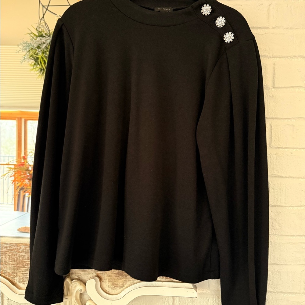 Ann Taylor Black Lightweight Top